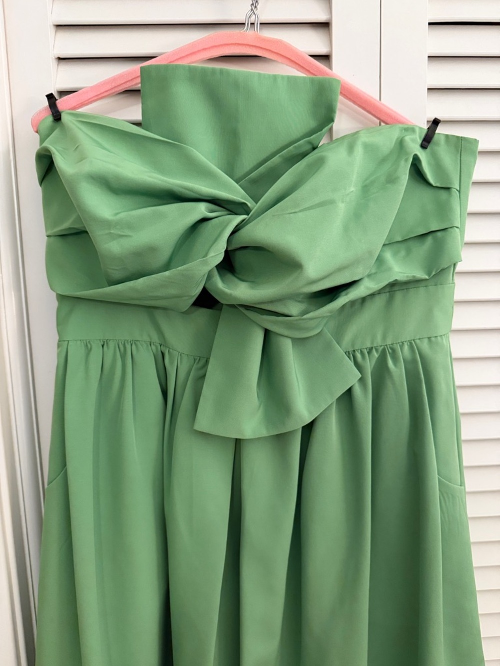 Tuckernuck strapless formal